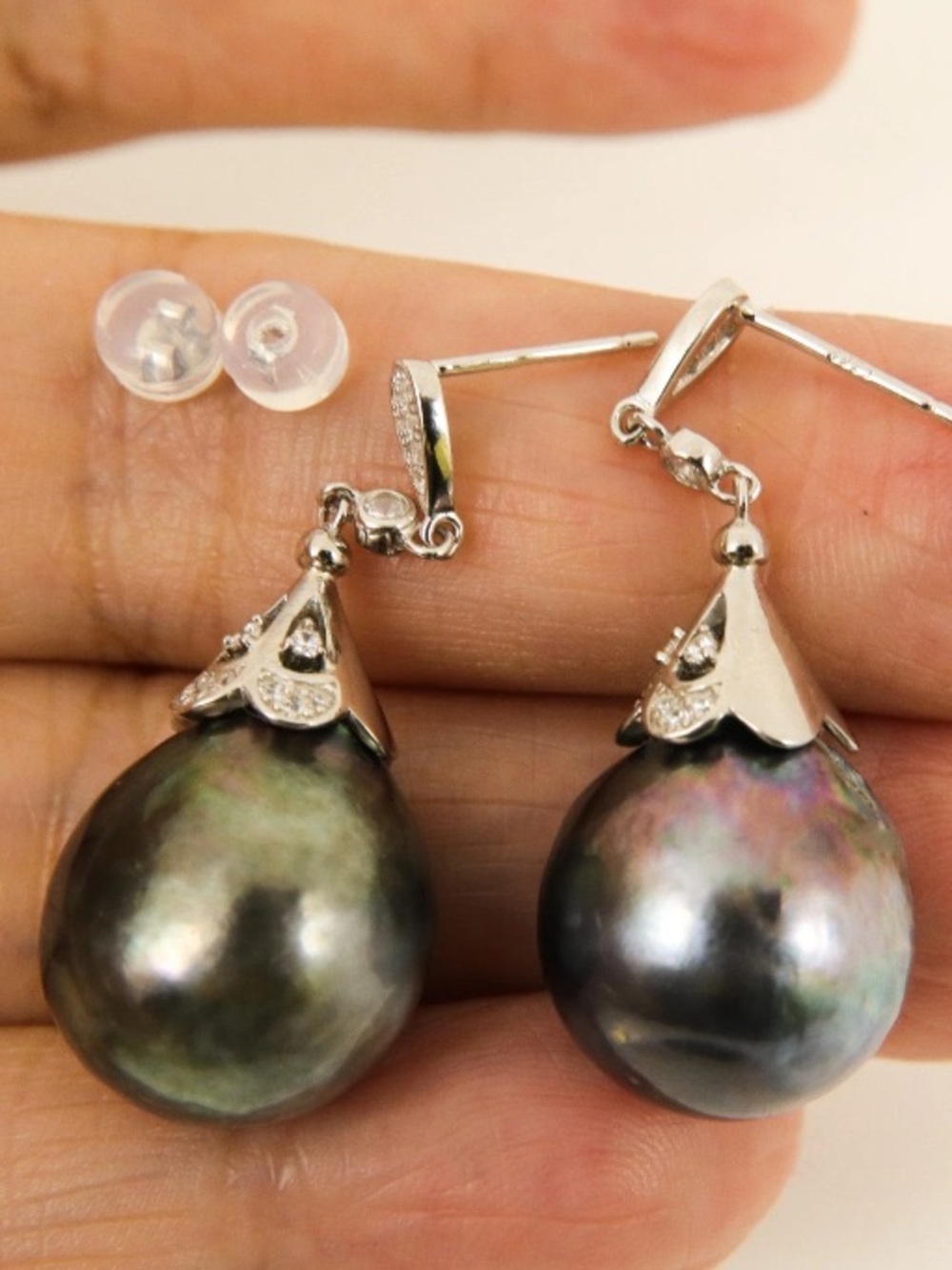 Huge 18mm Tahitian Pearl Earrings - Picture 4 of 8